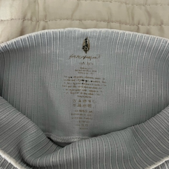 Free People Movement Grey High Waisted Leggings and Movement Bra SET XS/S - Picture 13 of 15